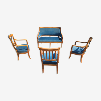 Salon Biedermeier composé d'une banquette, un fauteuil de bureau et deux fauteuils