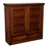 Meuble bar avec portes sculptées en chêne