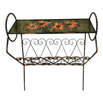 Porte revue métal et carrelage Vallauris