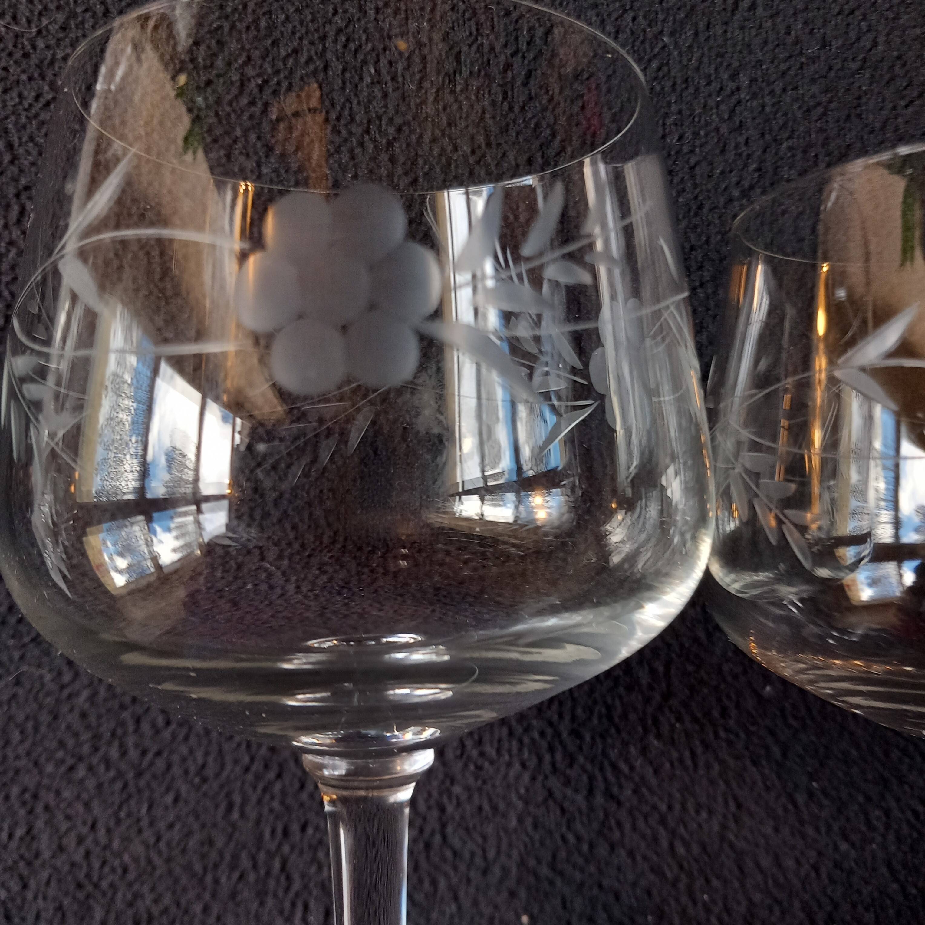 Crystal stemware service engraved flower 70s