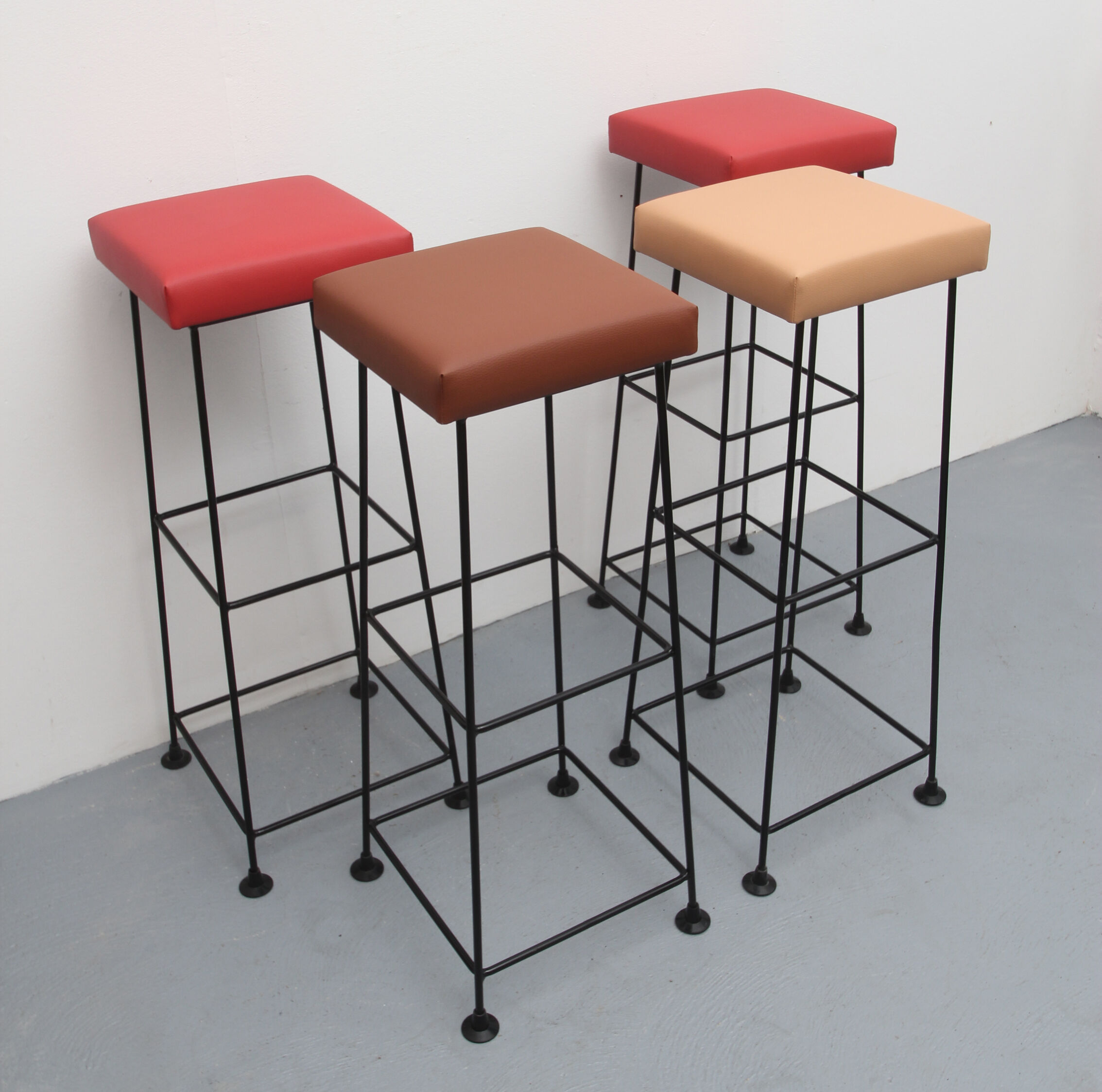 Set of 4 bar-stools Wire 1960s