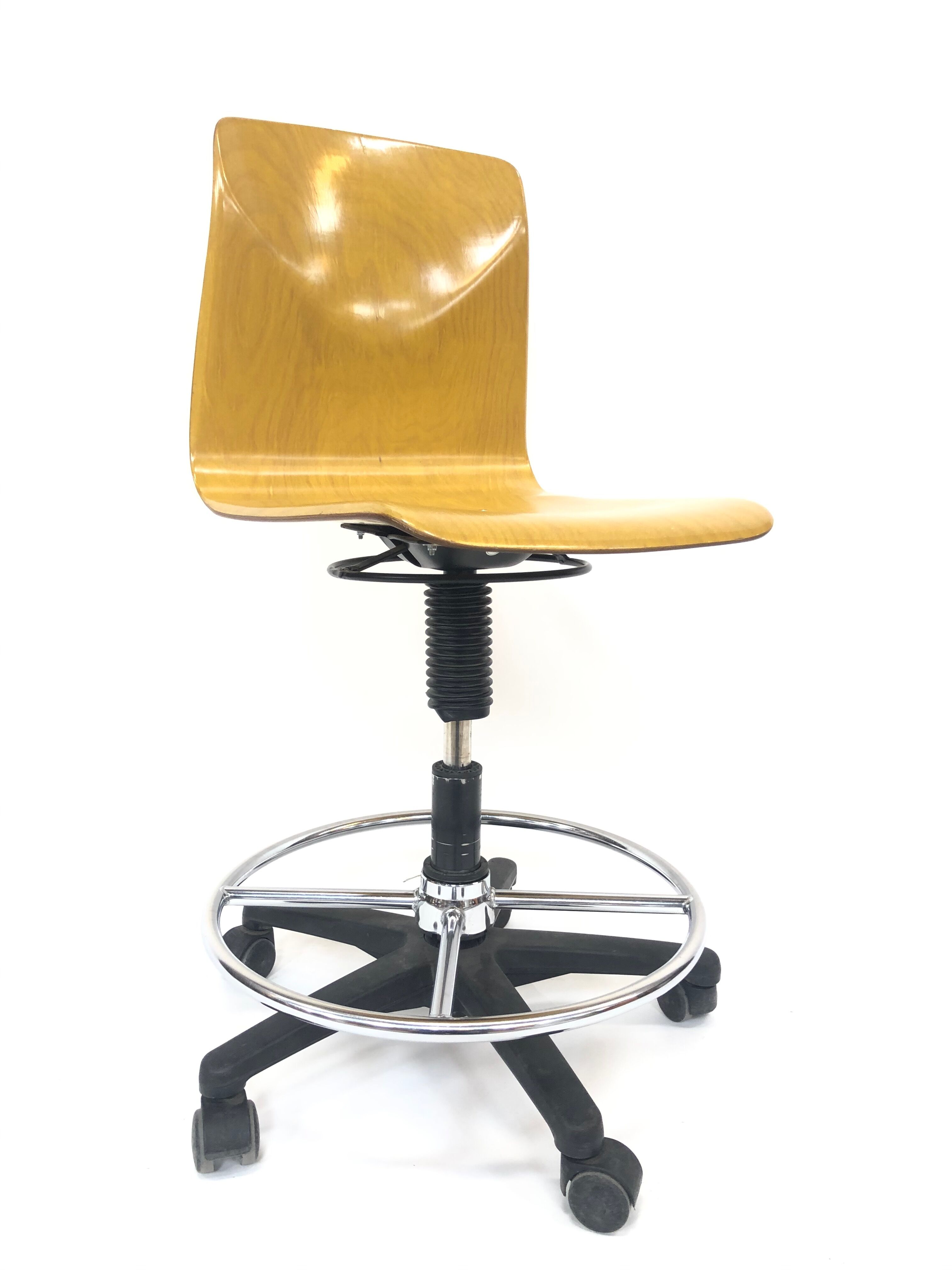 Pagholz netherlands office chair 90