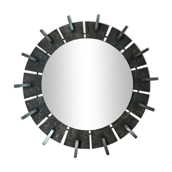 Miroir soleil brutaliste en acier — Beyit