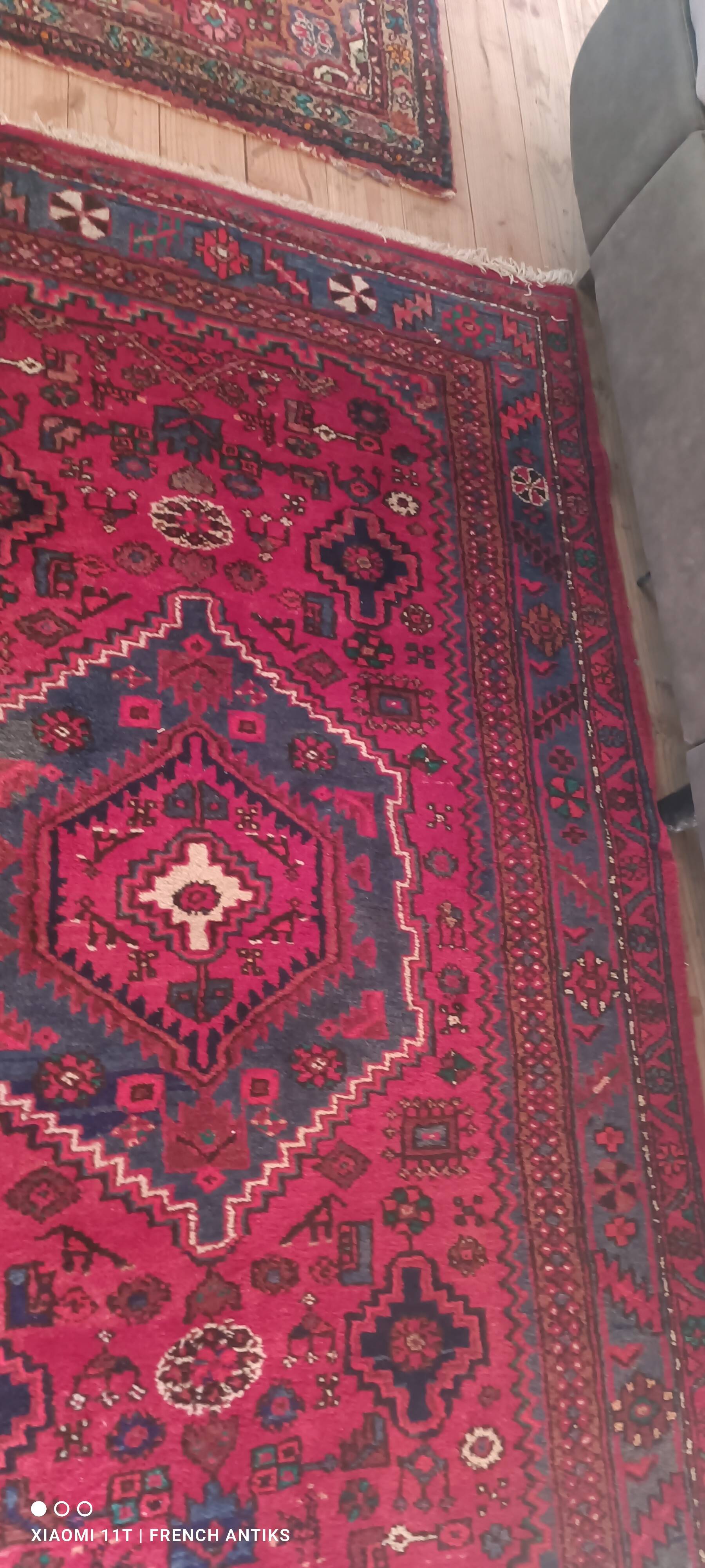 Vintage Iranian rug from the 1950s. Handcrafted, handmade.