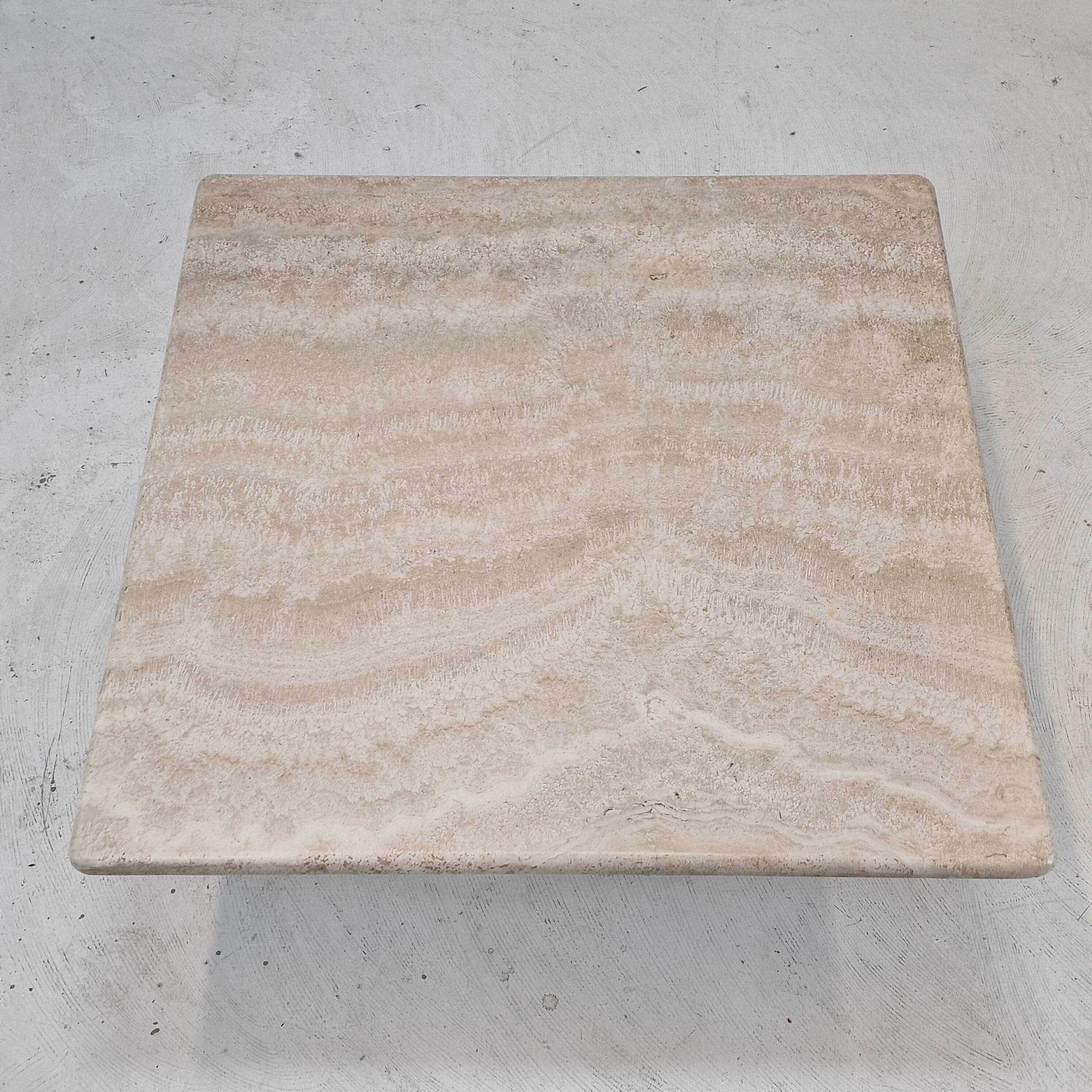Italian coffee table in travertine, 1980s