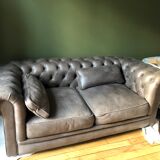 Sofa Chesterfield glossy brown leather