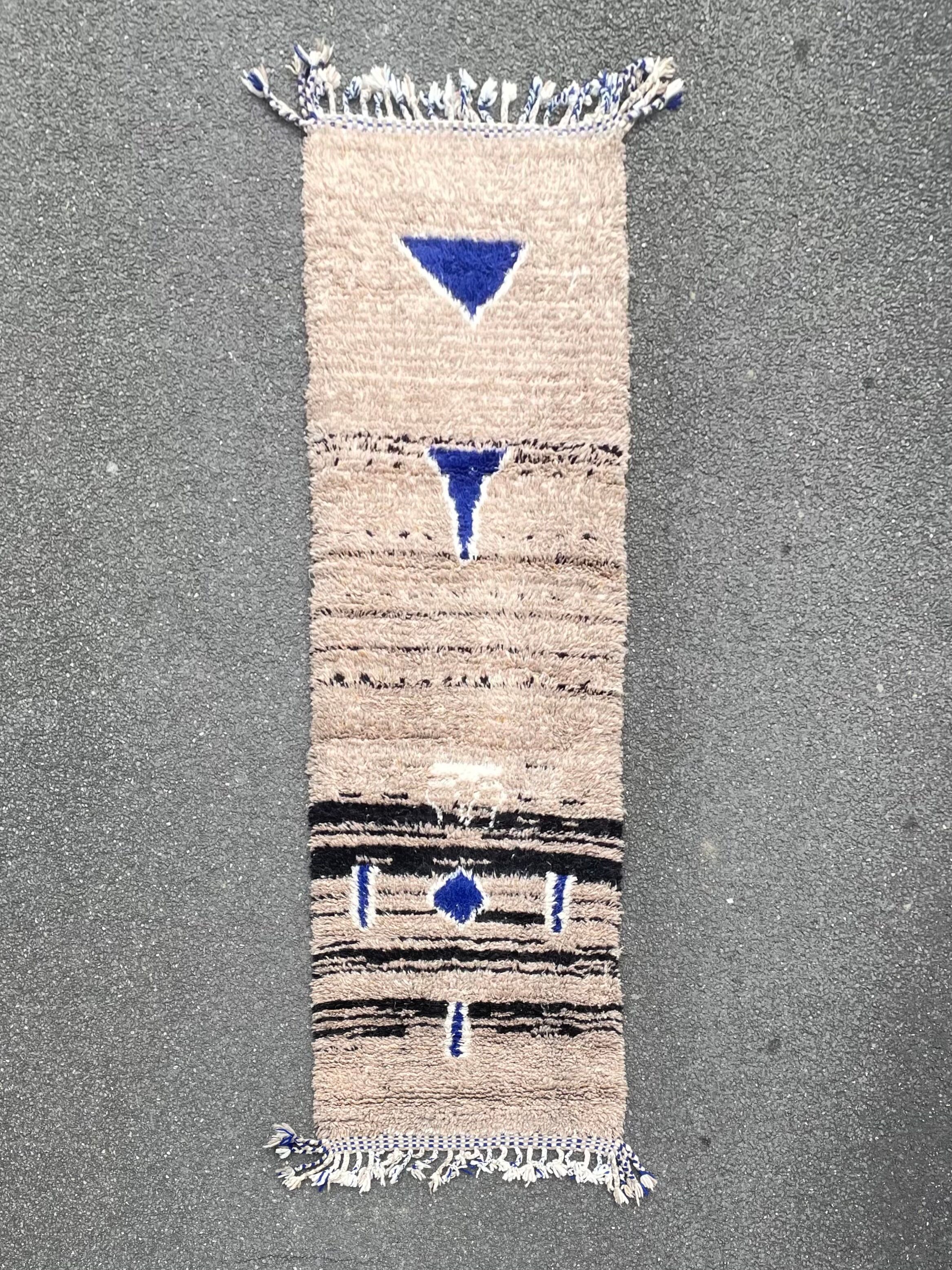 Moroccan wool hallway carpet 85x310 cm