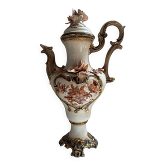 Bassano porcelain vase