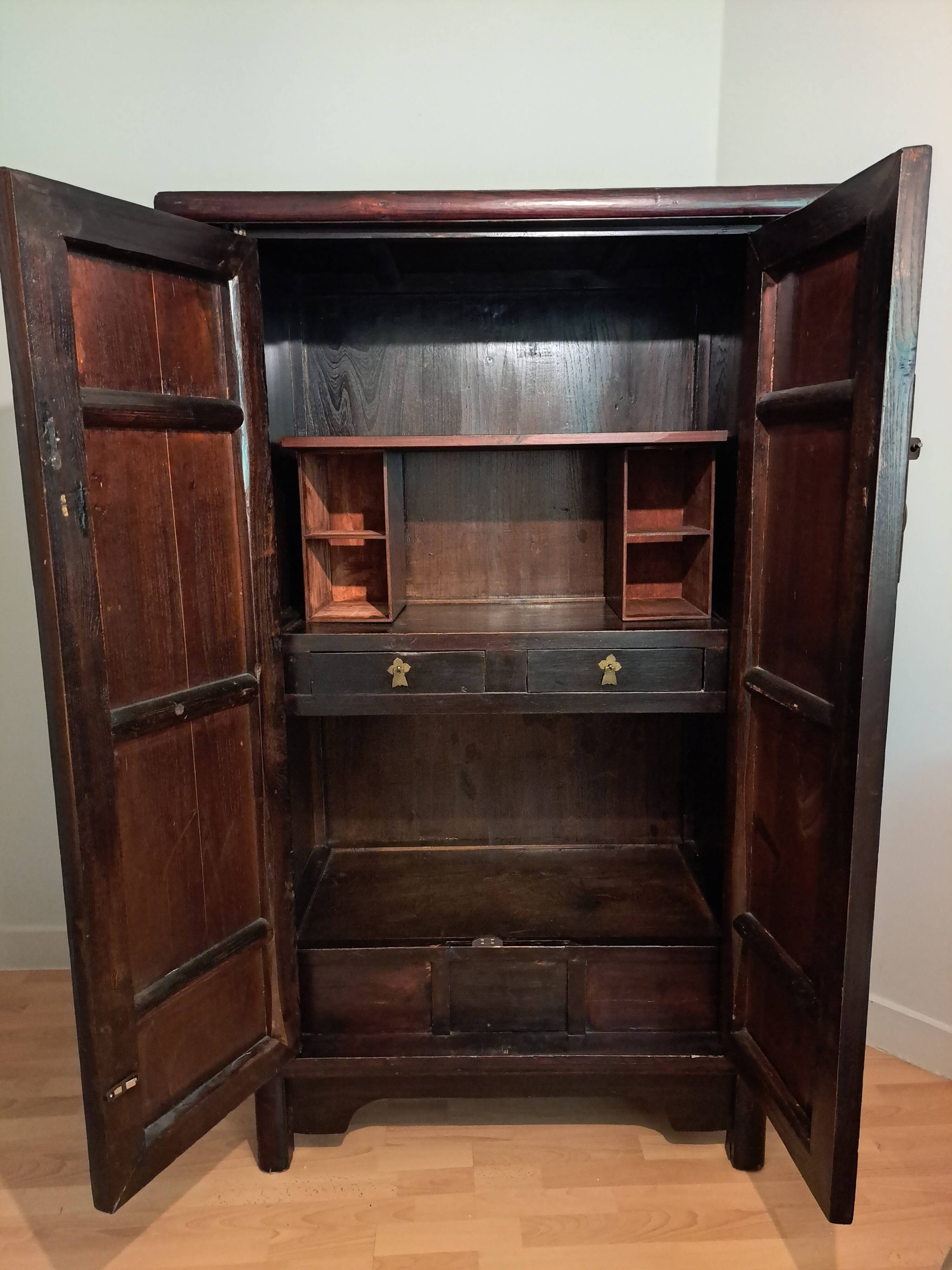 Brown lacquered Chinese wardrobe from Shandong.