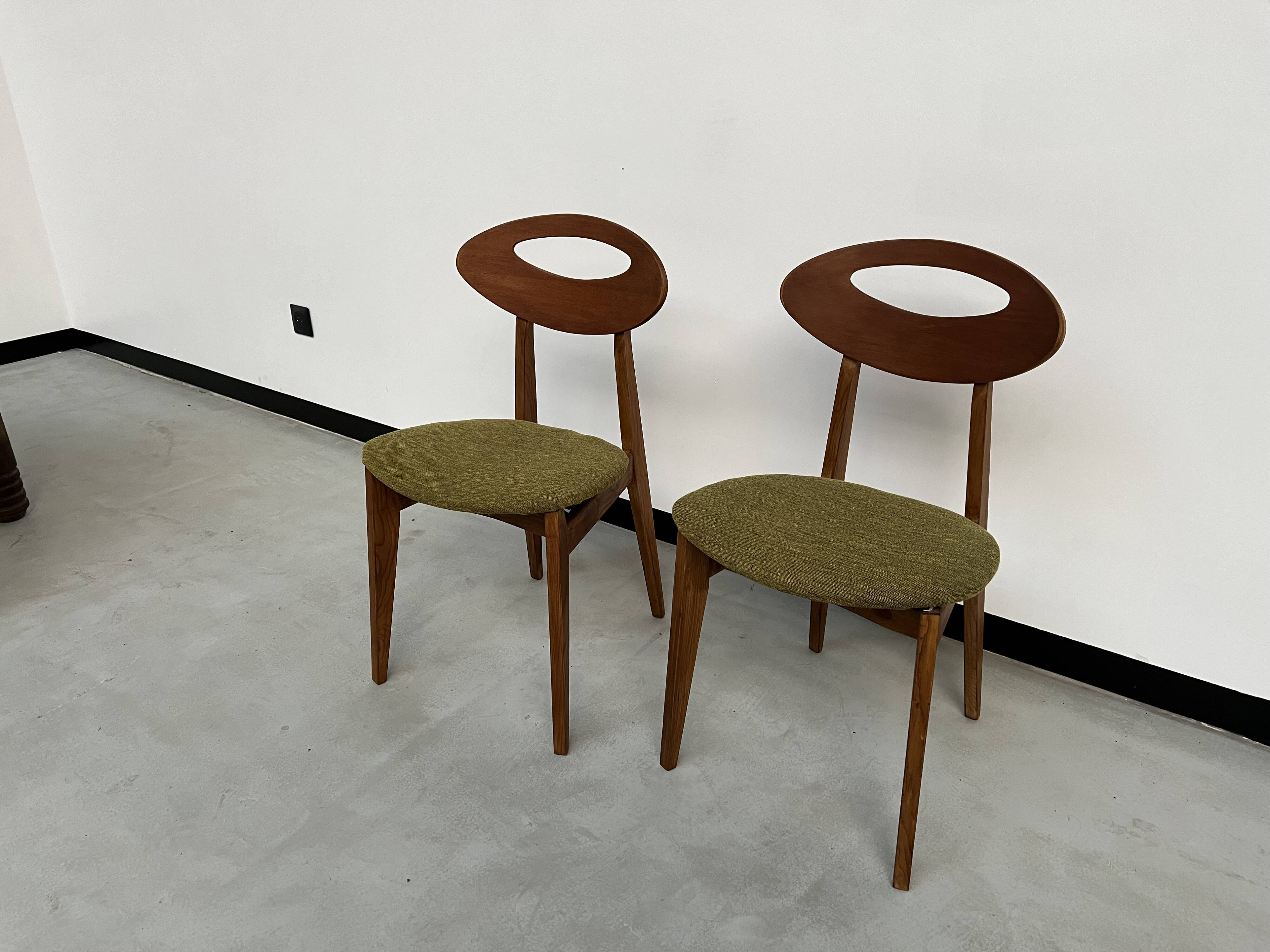 Duo de chaises Roger Landault pour Sentou