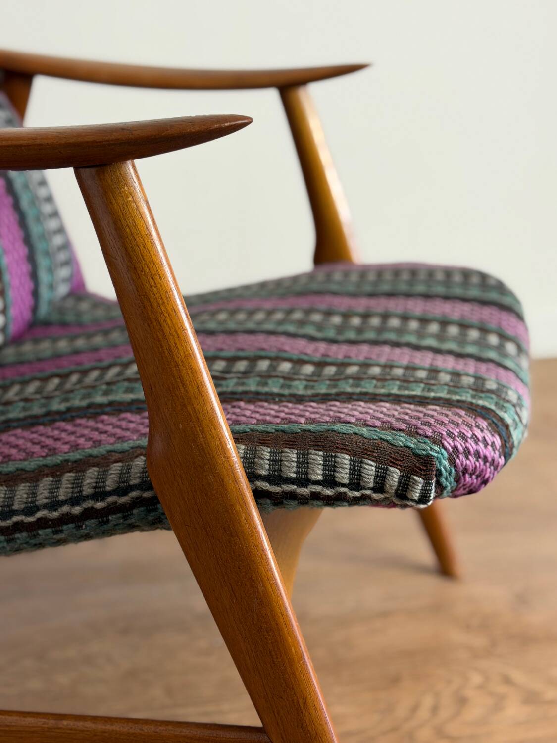 Vintage Scandinavian armchair from the 1960s.