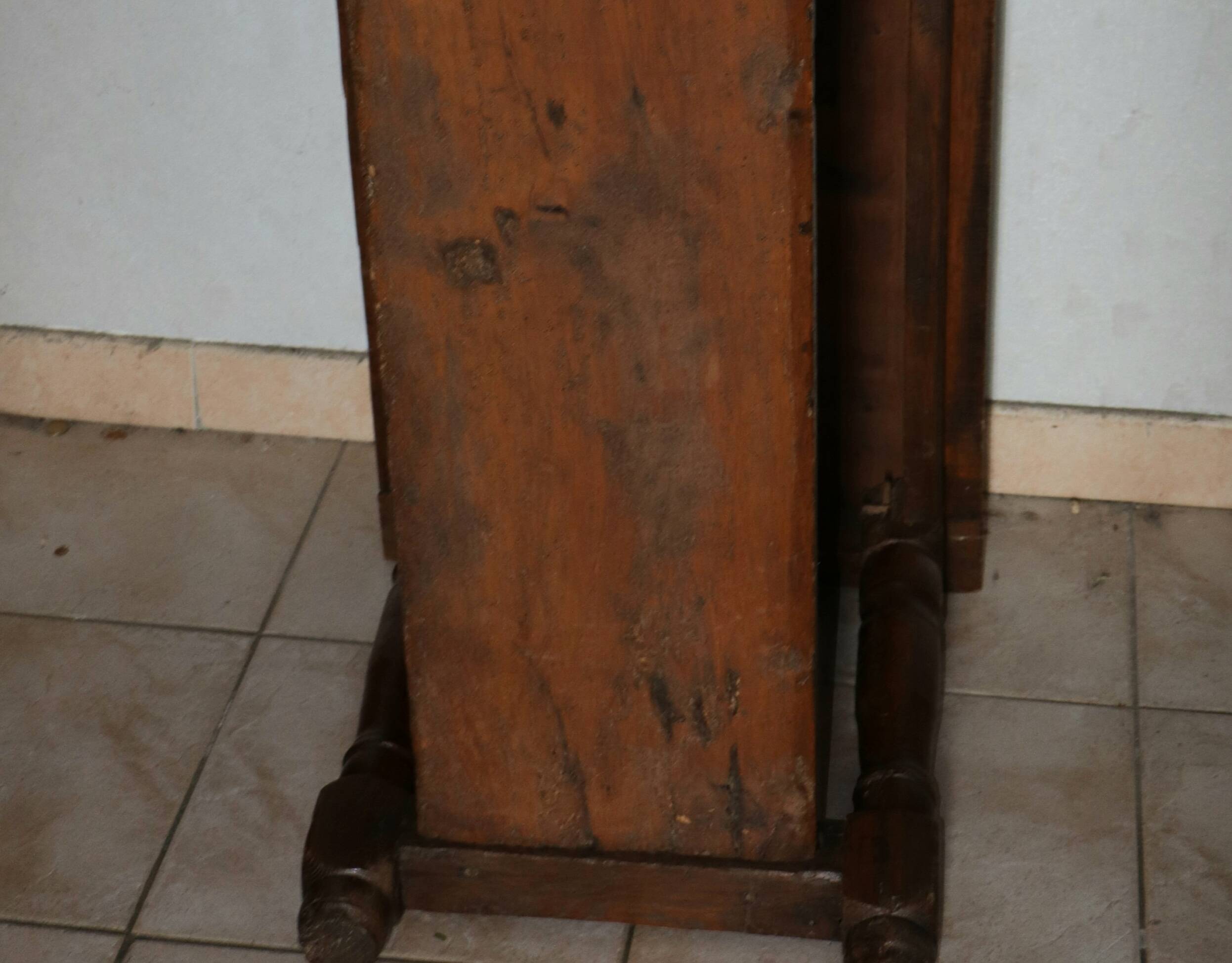 Oak coffee table 19th century