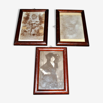 Lot de 3 cadres photos anciens en bois avec photographies Alsacienne noir et blanc