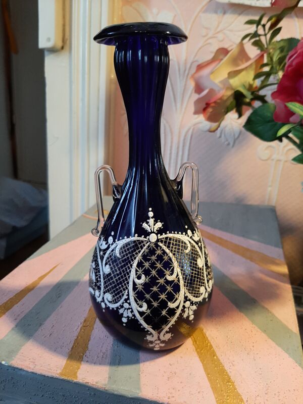 Vase ancien 1850 victorian bohemian decor dentelle emaillee