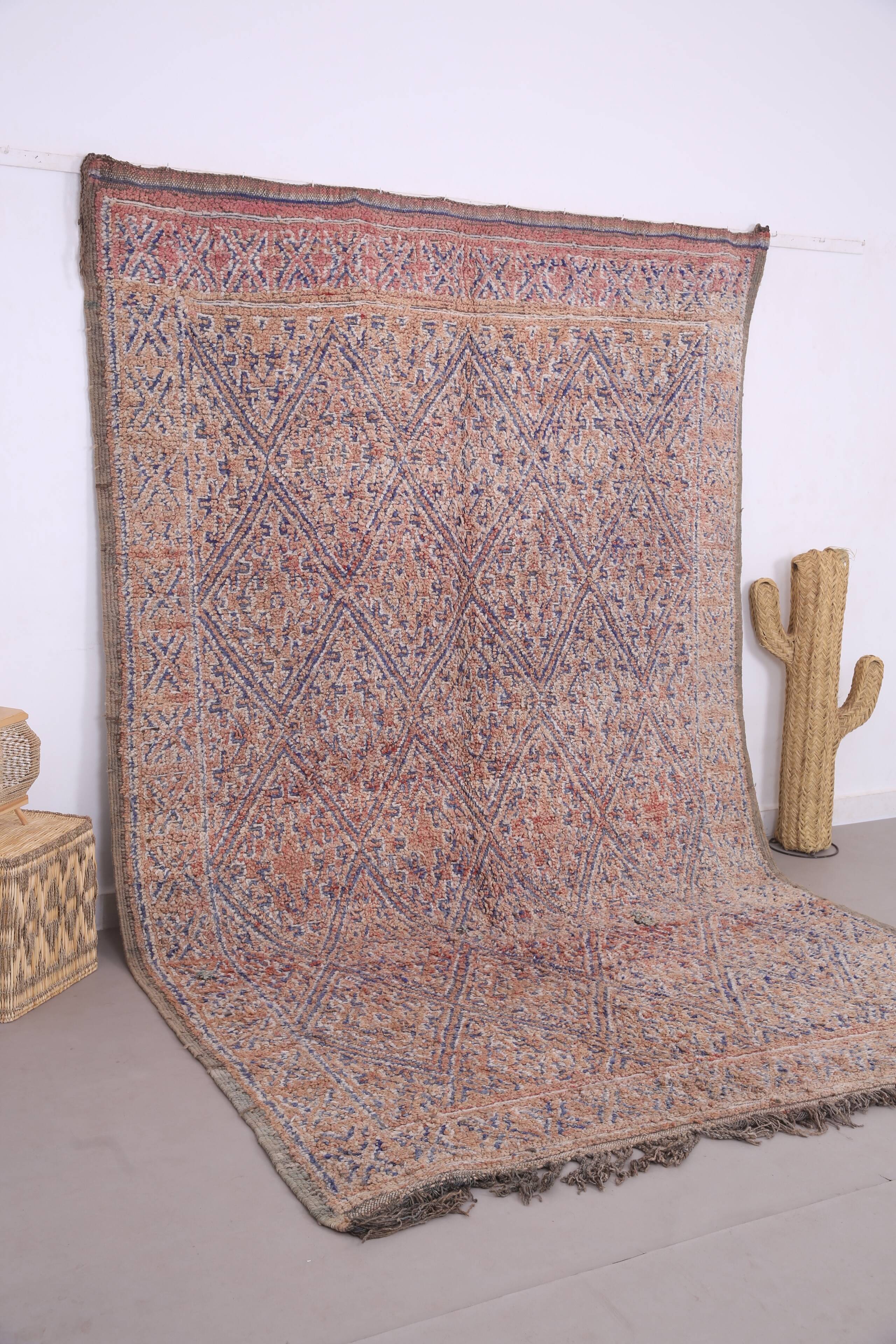 Vintage Moroccan Wool Rug 214 x 332 cm - Berber Handmade Living room rug
