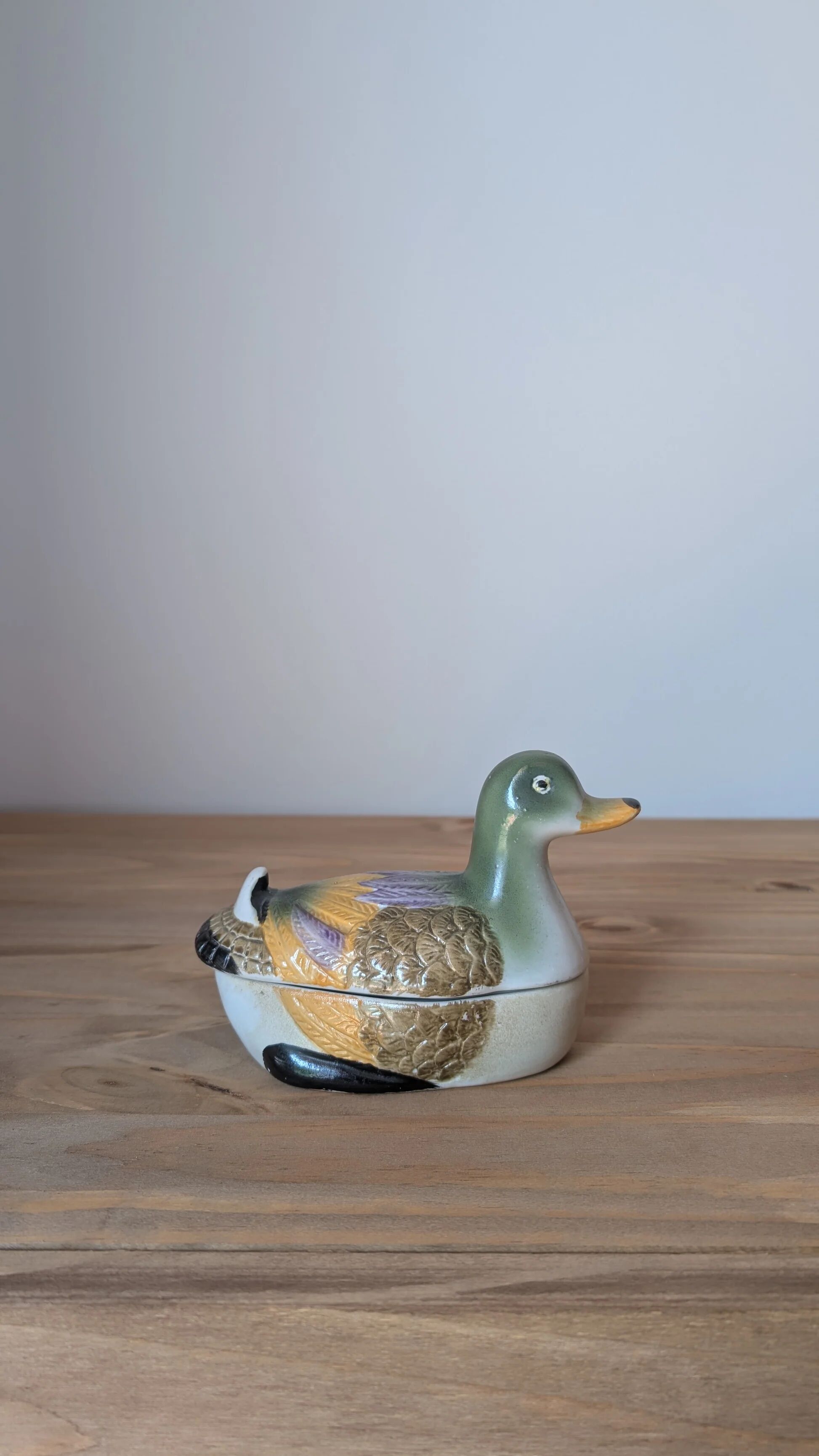 Little ceramic duck