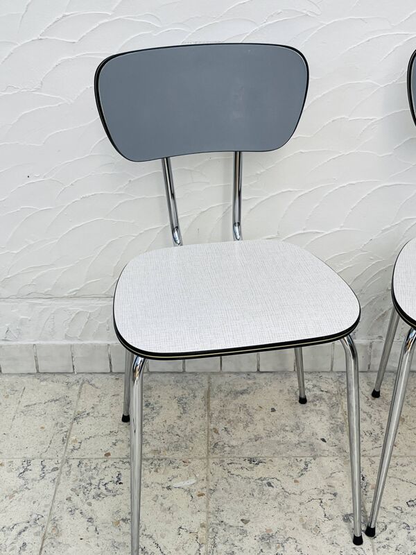Lot de deux chaises vintage formica gris et chrome