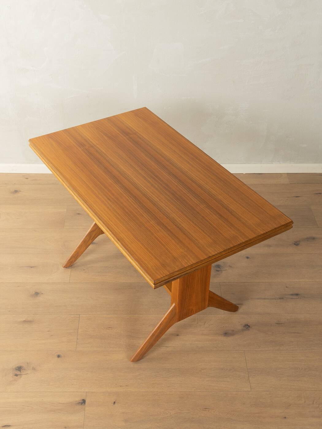 Unique dining/coffee table by Wilhelm Renz, 1950s, walnut, adjustable height