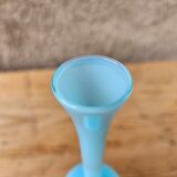 Soliflore in blue and white opaline