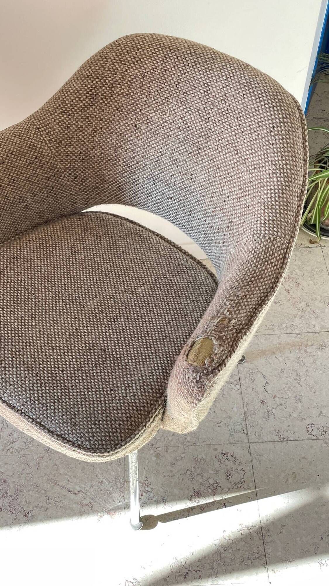 KNOLL ARMCHAIR 1970s