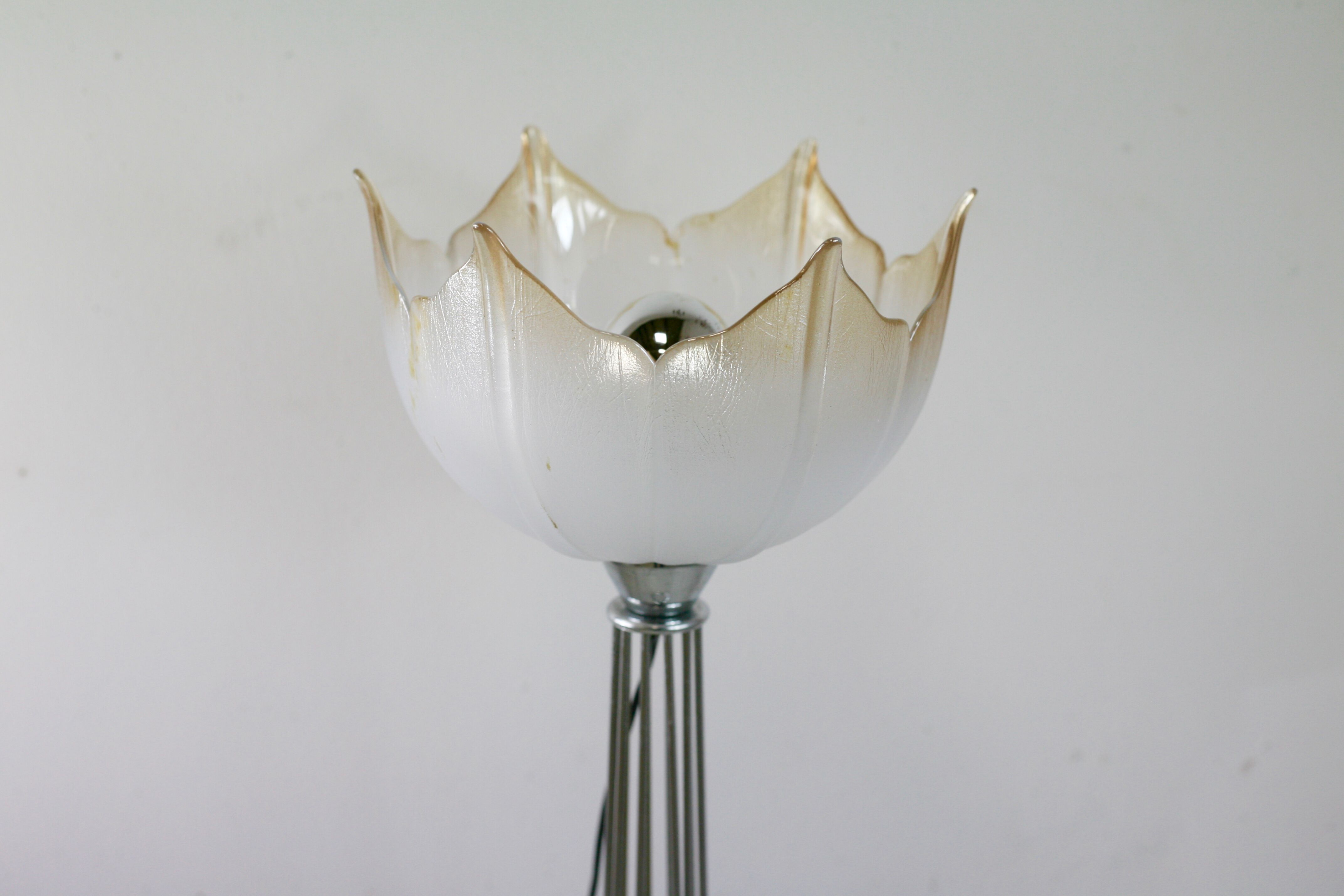 Lamp "space age". glass reflector, metal base. Circa 1970