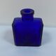 Flacon cadex en verre bleu cobalt