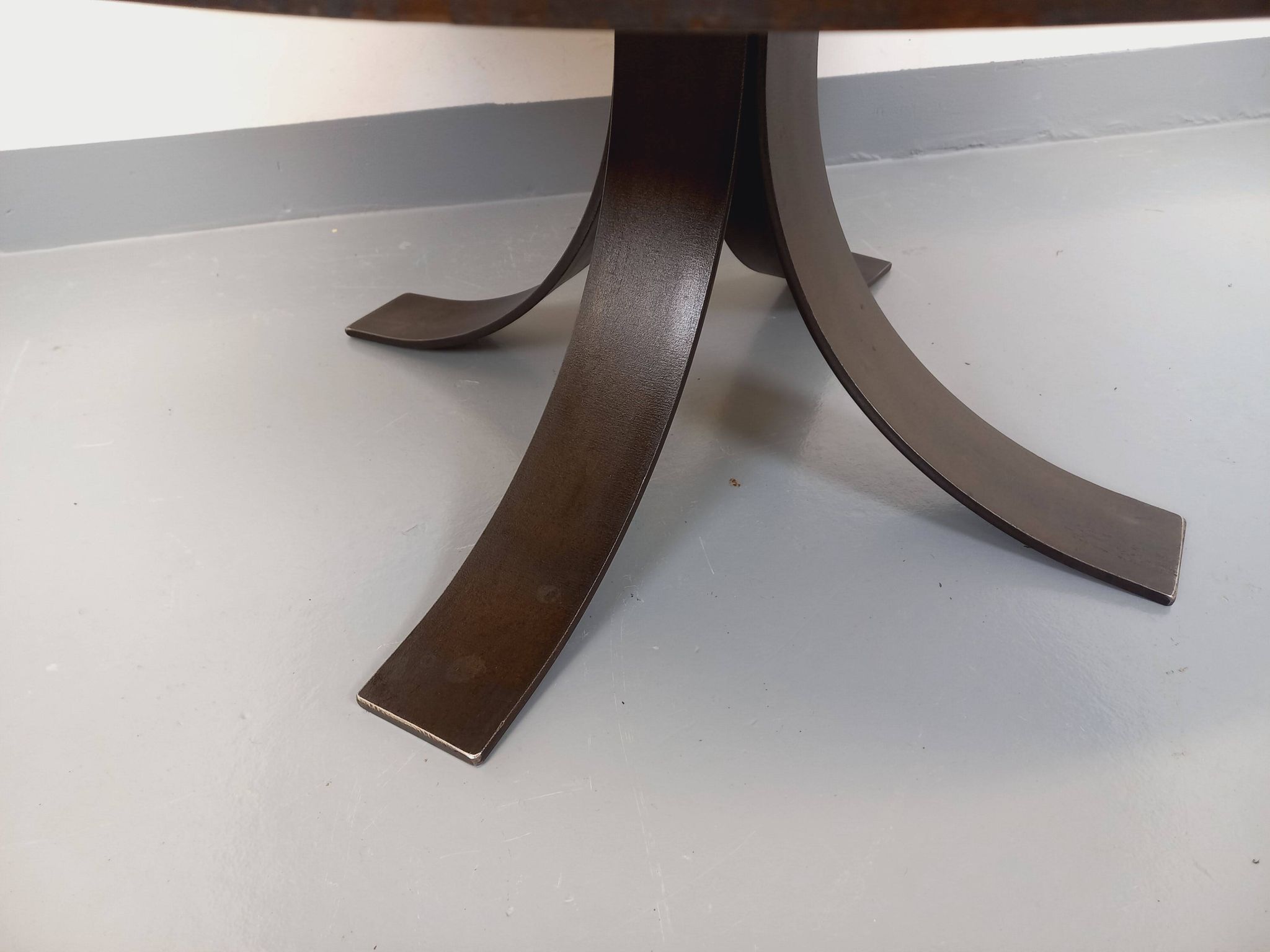 Vintage round coffee table from the 60s 70s by Raymond Corroyez in ceramic