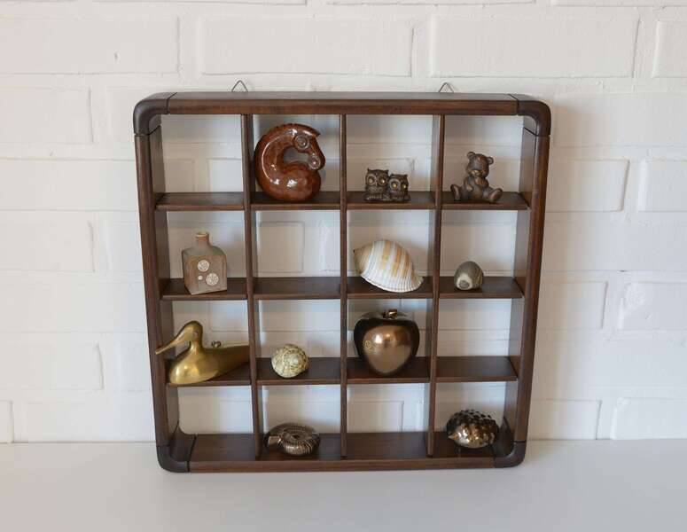 Vintage wooden wall knick knack shelf / shadow box / Gianfranco Frattini