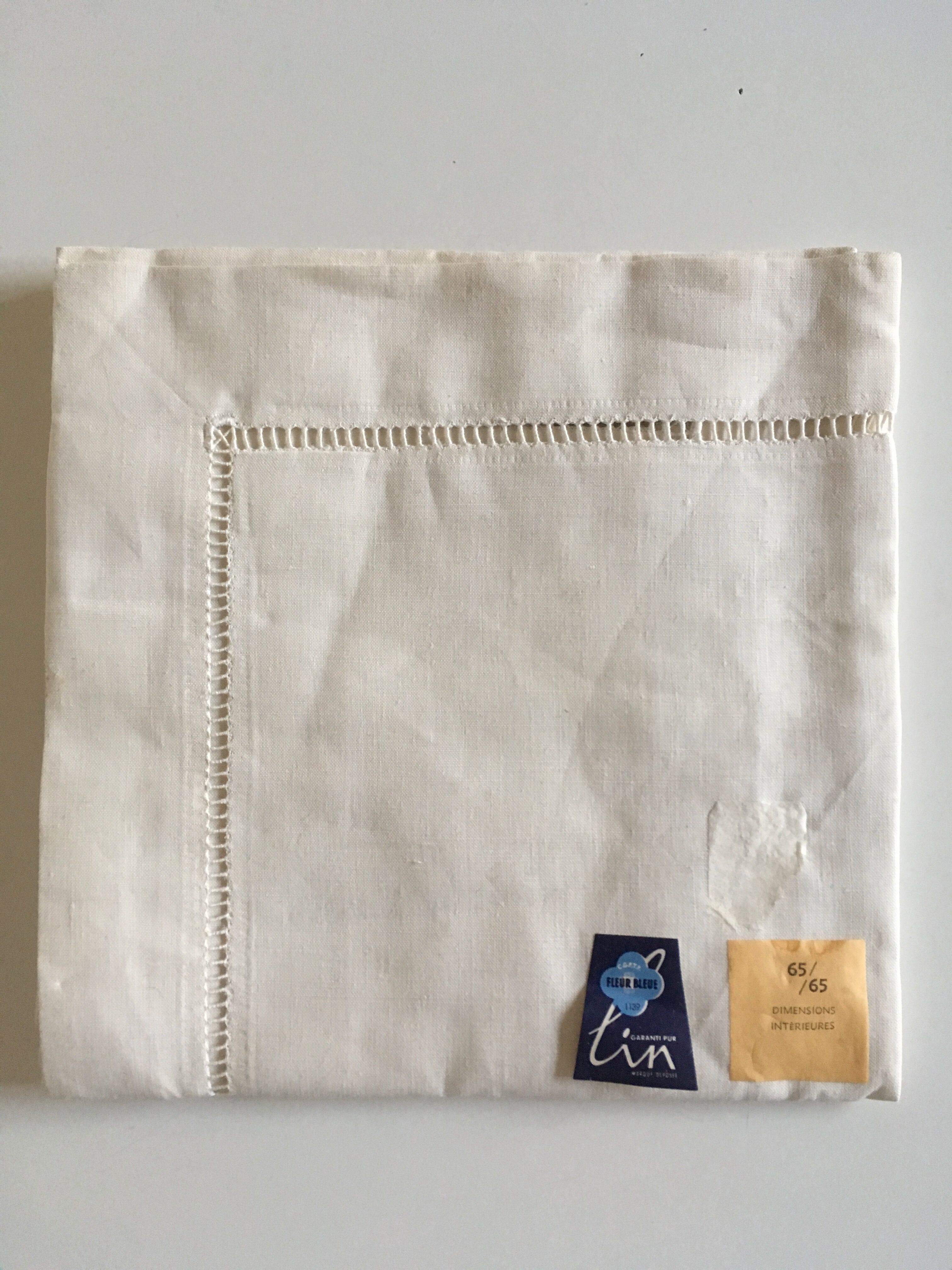 Linen pillowcase to old days