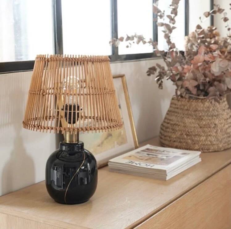 Black table lamp & rattan
