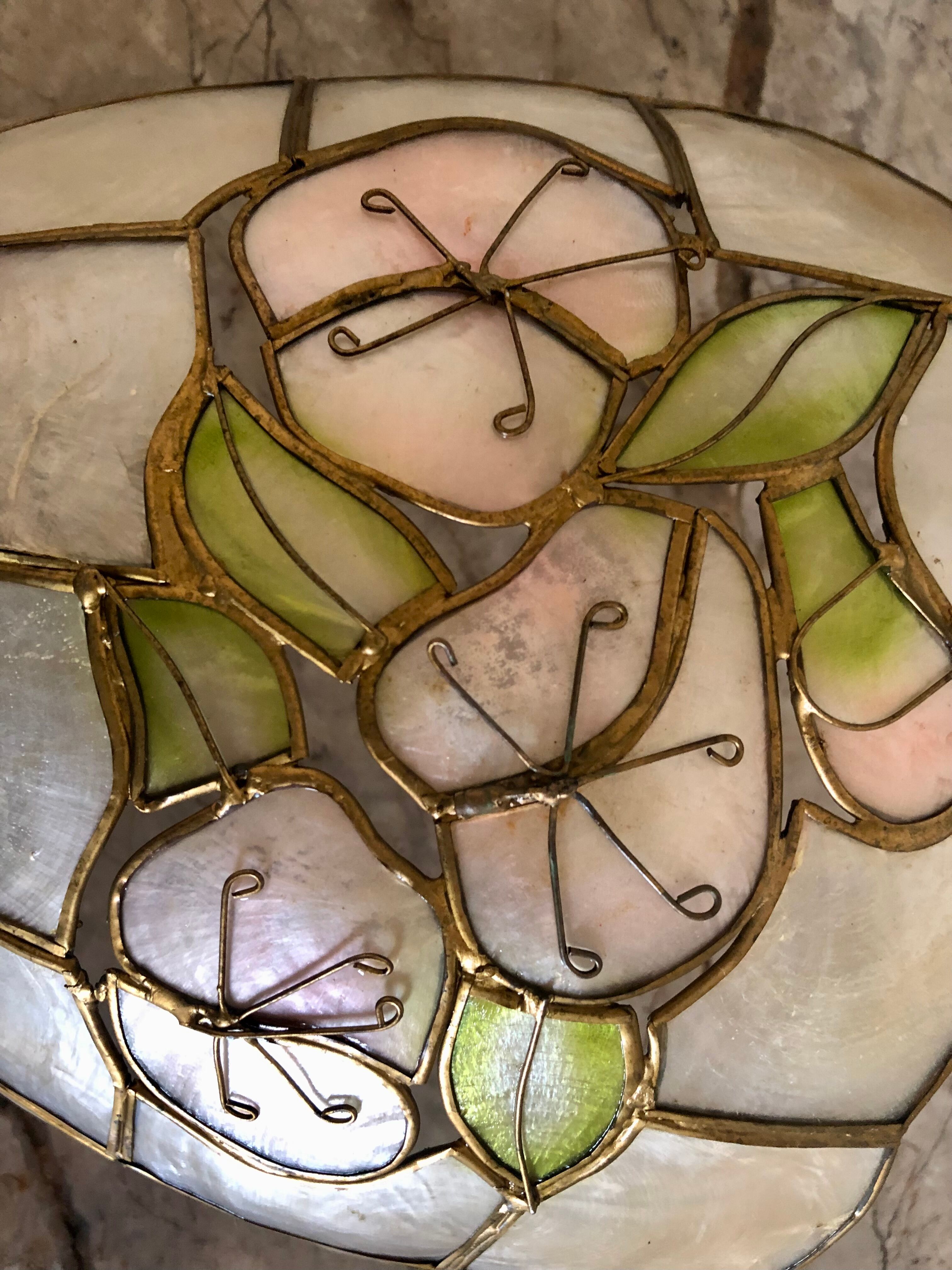 Applique nacre fleurie