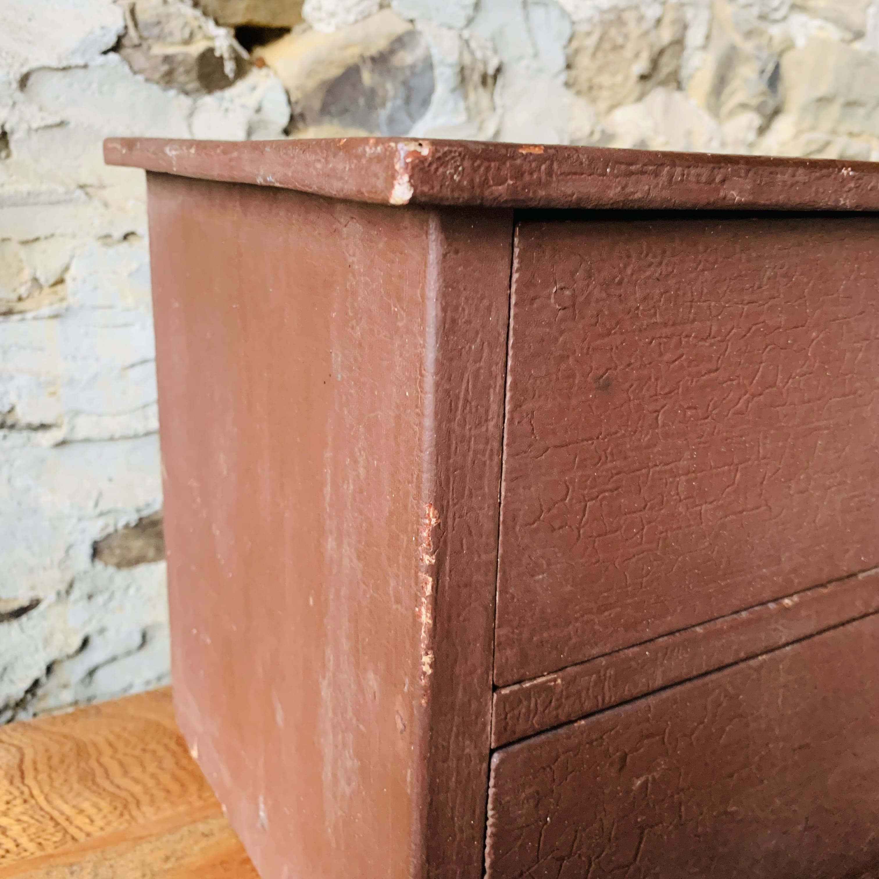 Small piece of furniture 4 drawers