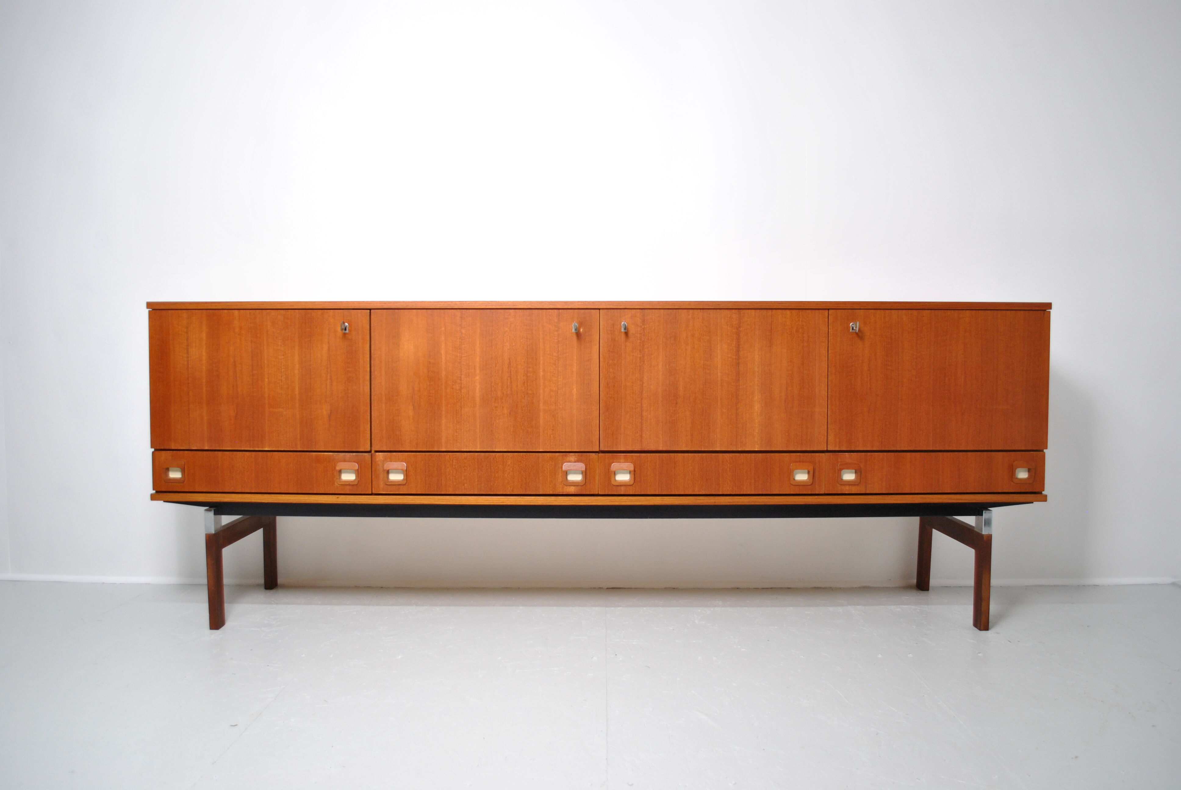 Enfilade en teck 1970