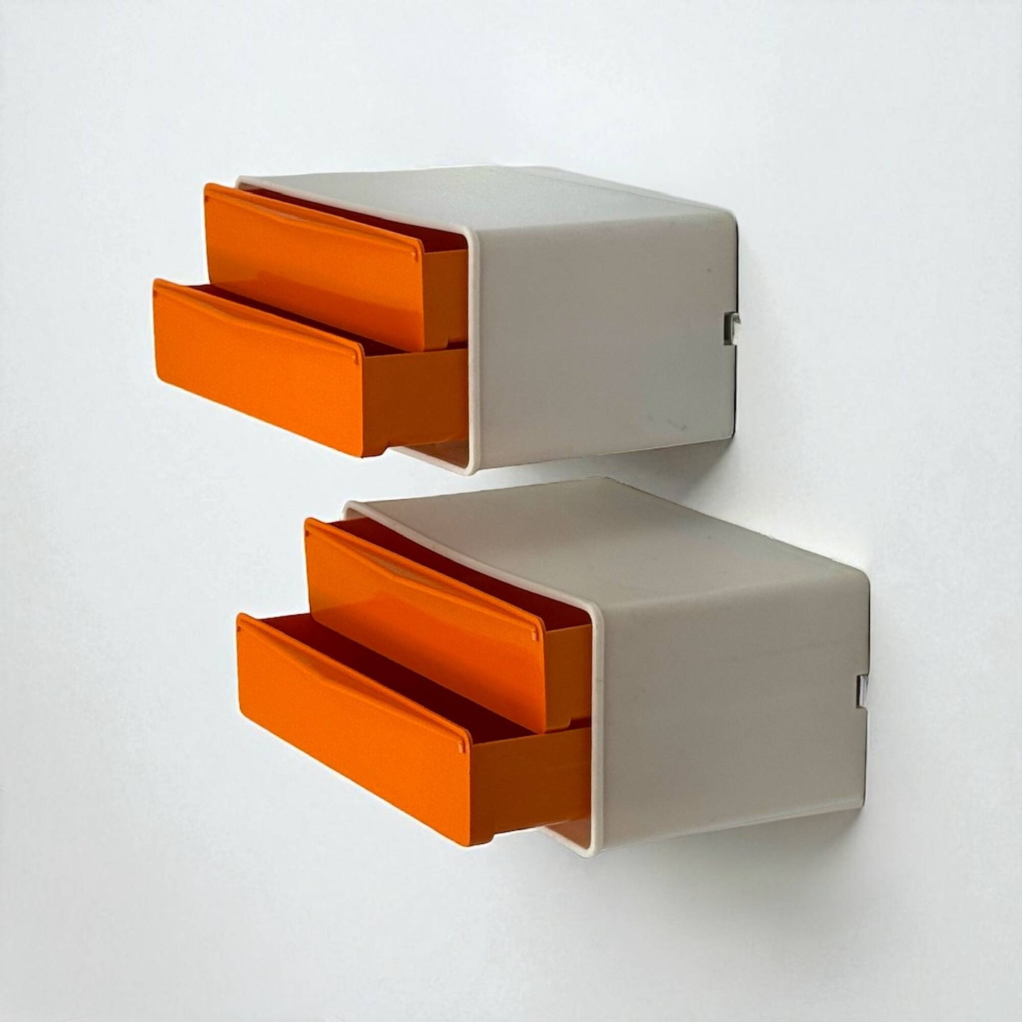 Tiroirs muraux modulaires orange vintage – Plastique des années 1970, style Space Age