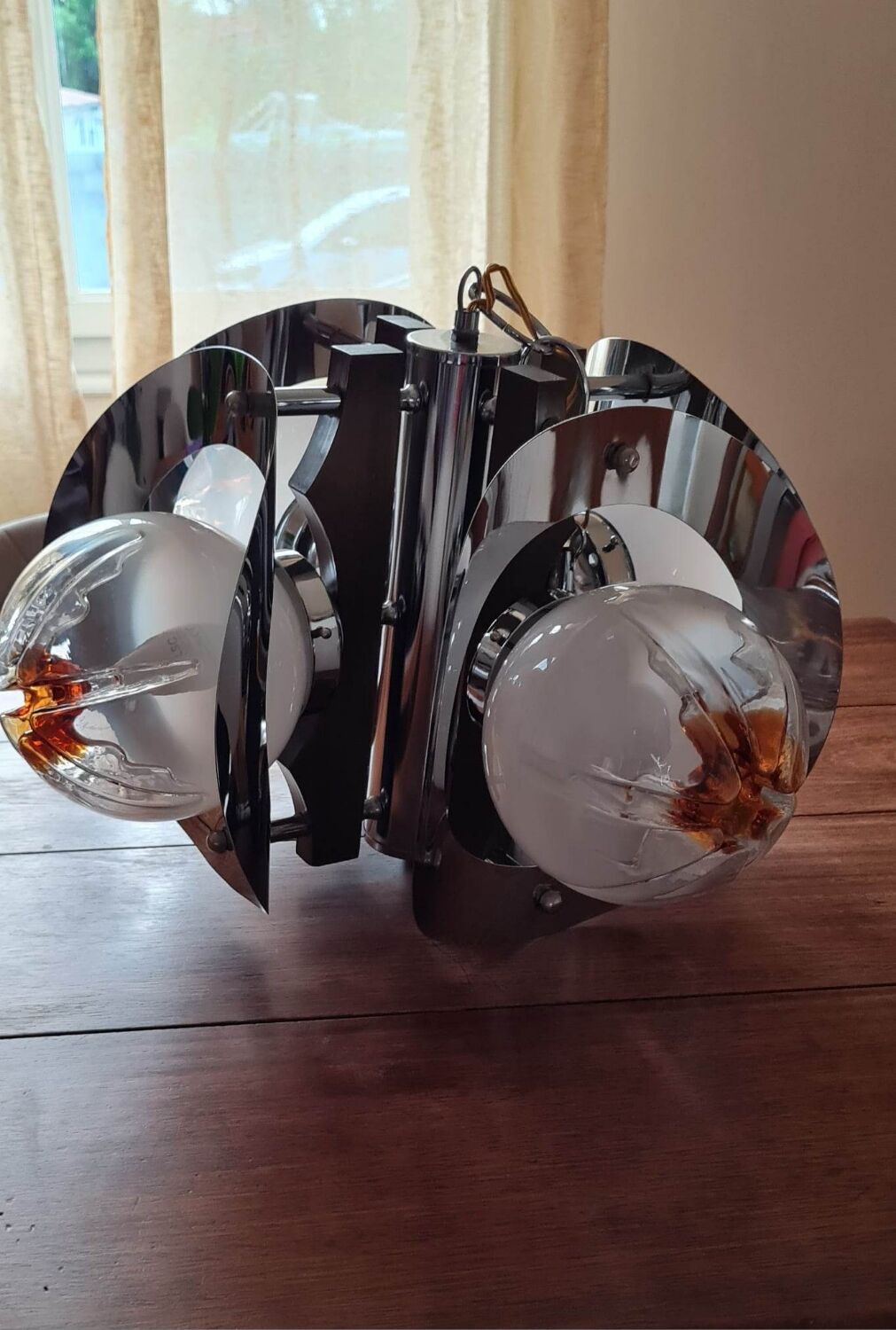 Avmazzega chandelier