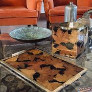 Hollywood regency brass and leaves resin tray, Montagnani Firenze Italy 1970s