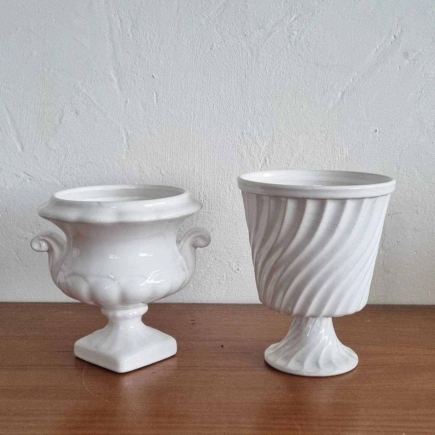 Vintage Medici vase pot holder, old white earthenware