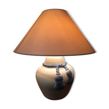 Lampe en céramique blanche
