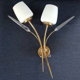 Lot of 2 brass wall lamps and chiseled glass