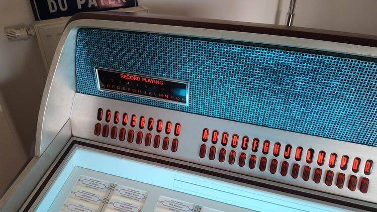 Jukebox wurlitzer model atlanta stereo of 1972 revised+teleorder and compile 80