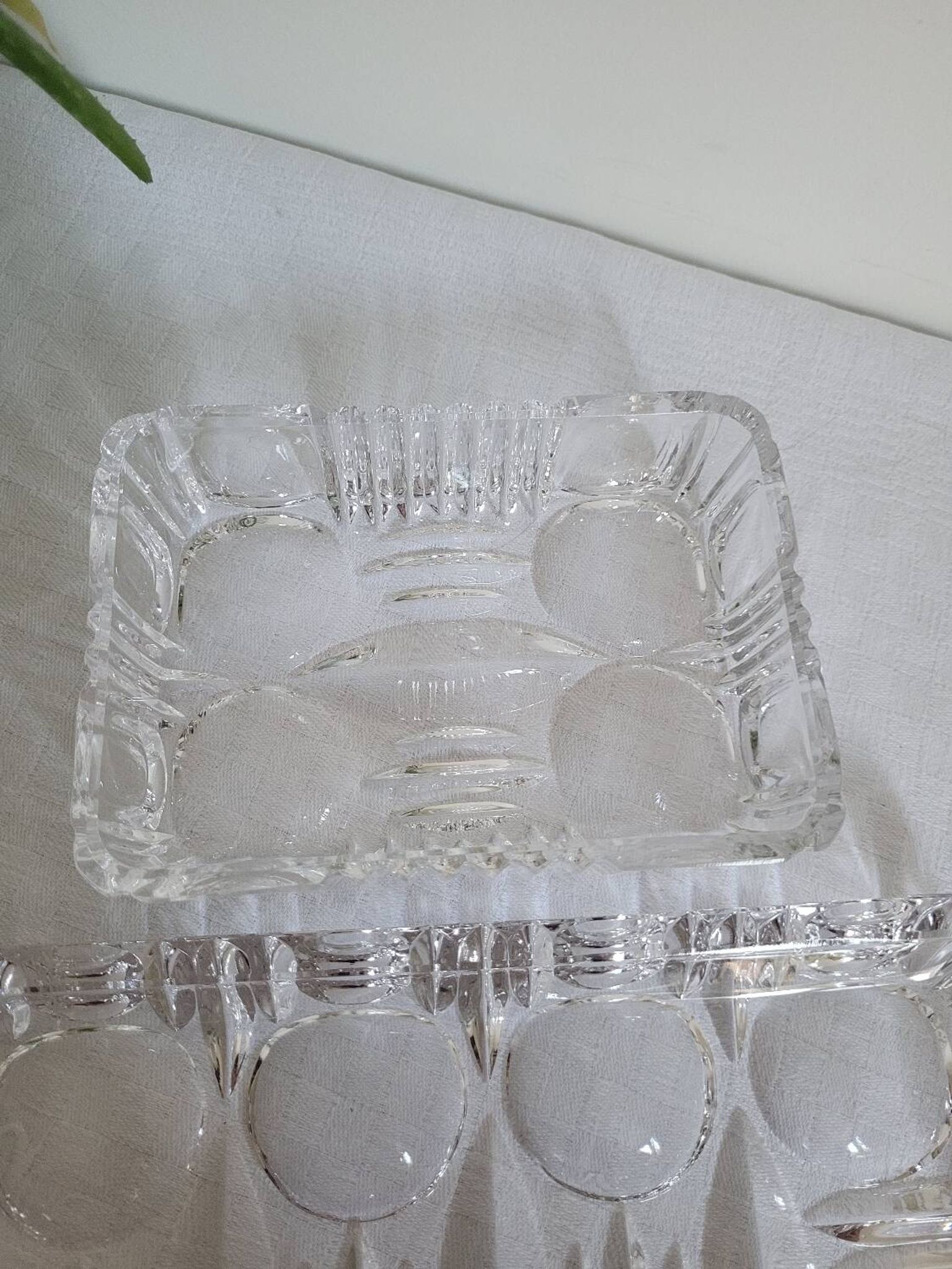 Serviteur / Plateau de service en cristal