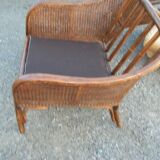 Pair of low rattan shepherdesses