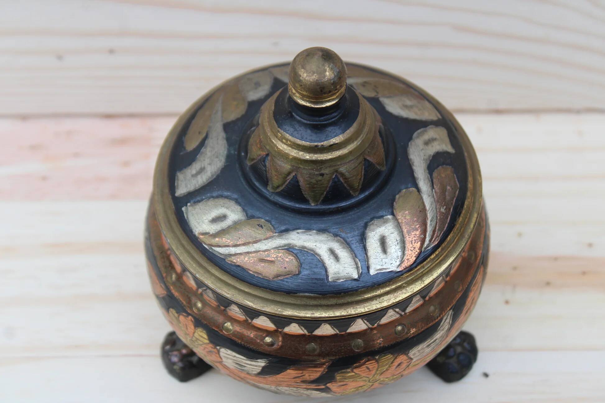 Vintage brass bonbonnière – copper and gold floral patterns