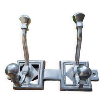 Aluminum coat hook