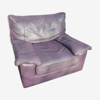 Fauteuil Steiner Ikeda cuir pourpre design Yves Christin 1979