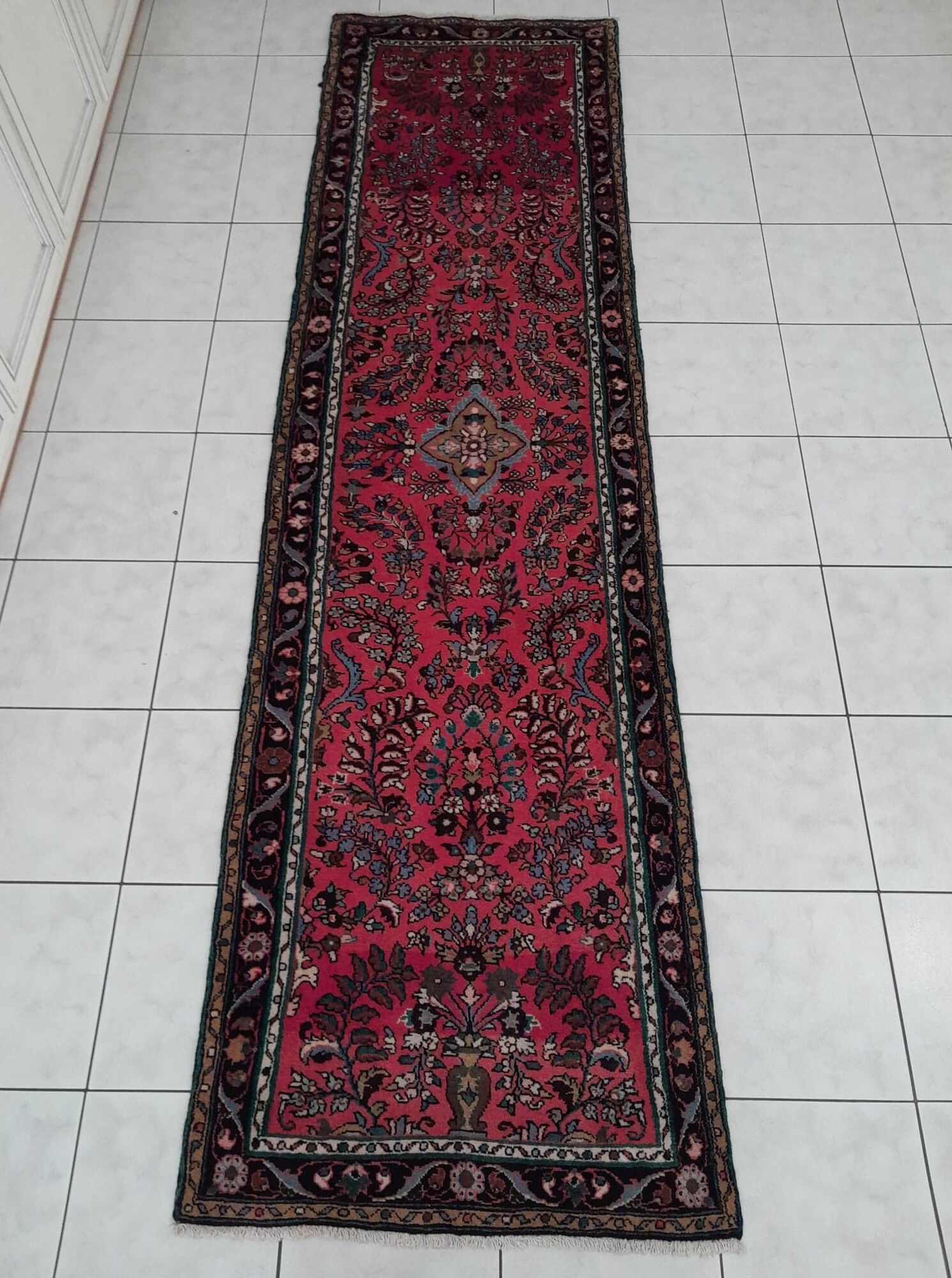 Handmade Persian Sarough hallway rug 320x84cm