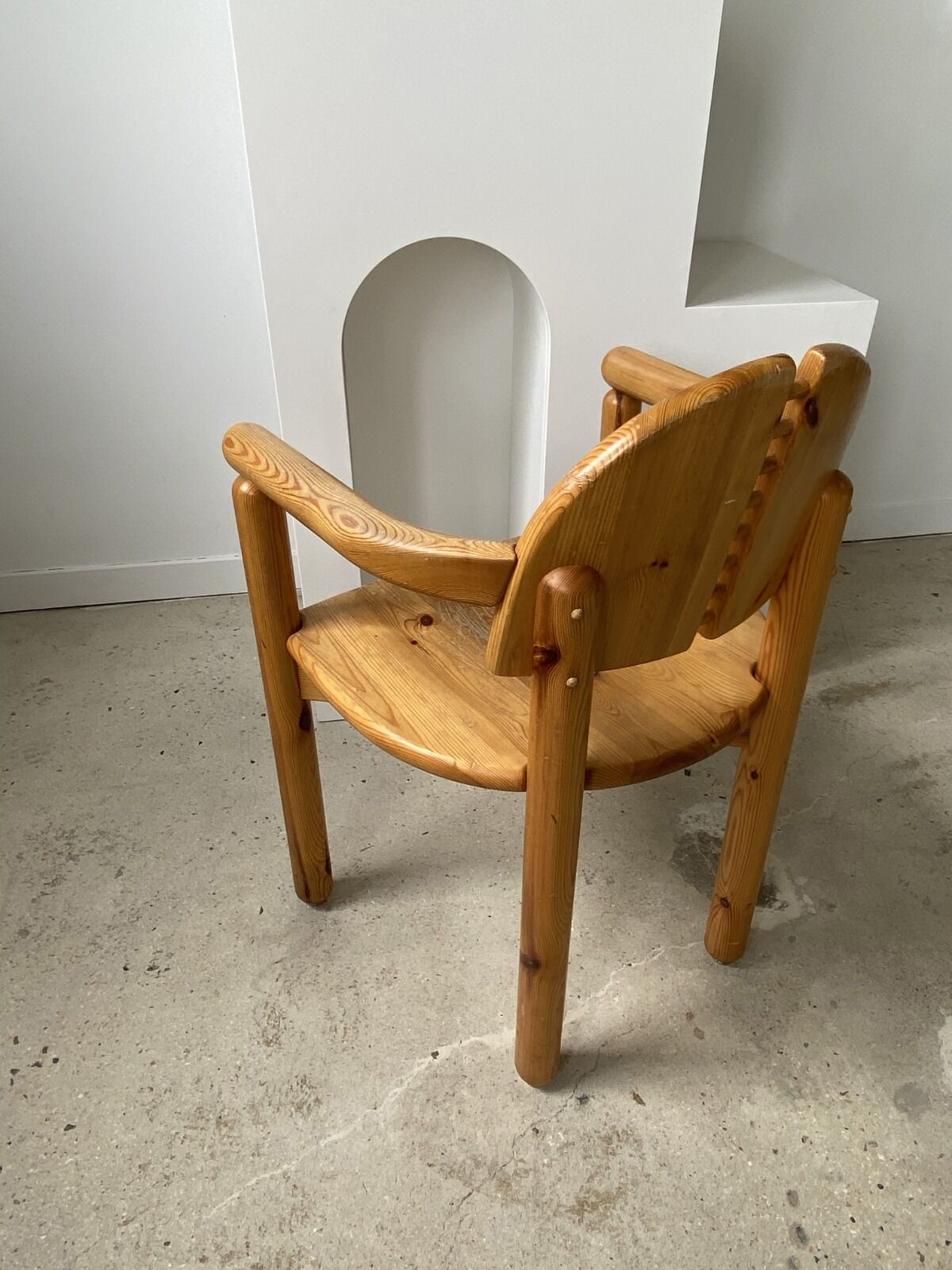 Pine armchair René Daumiller