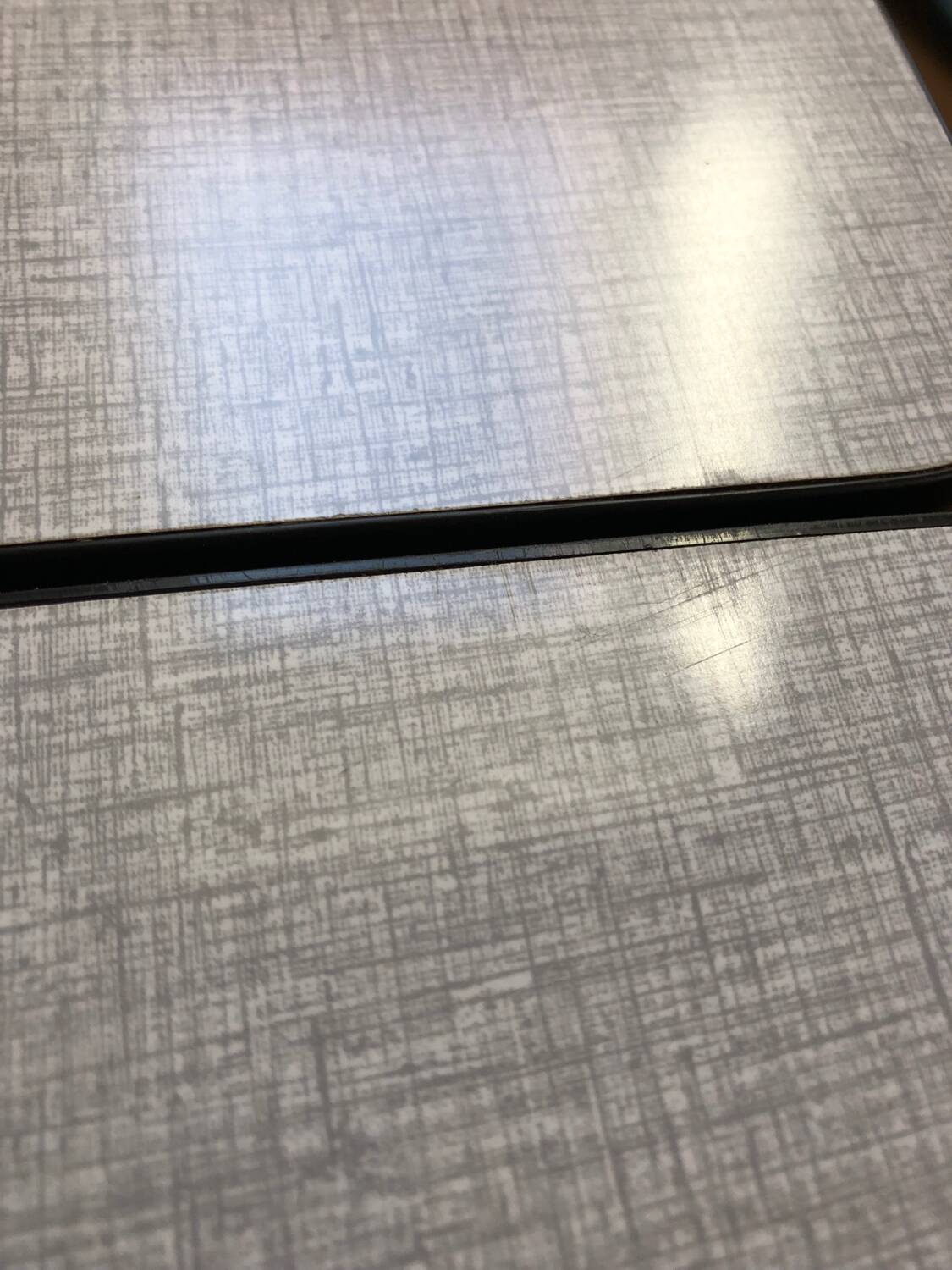 Extendable table