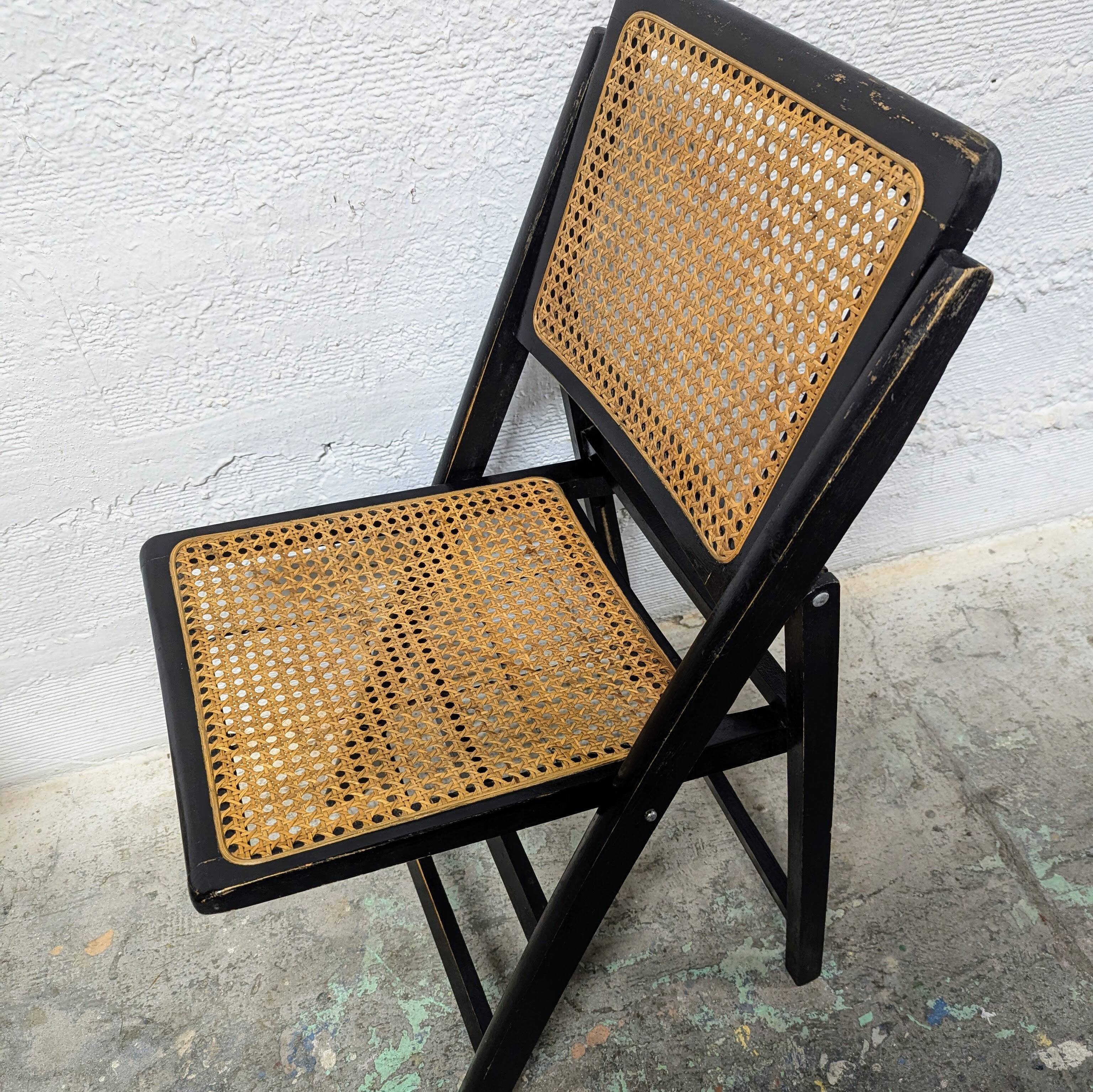 Folding cane chair