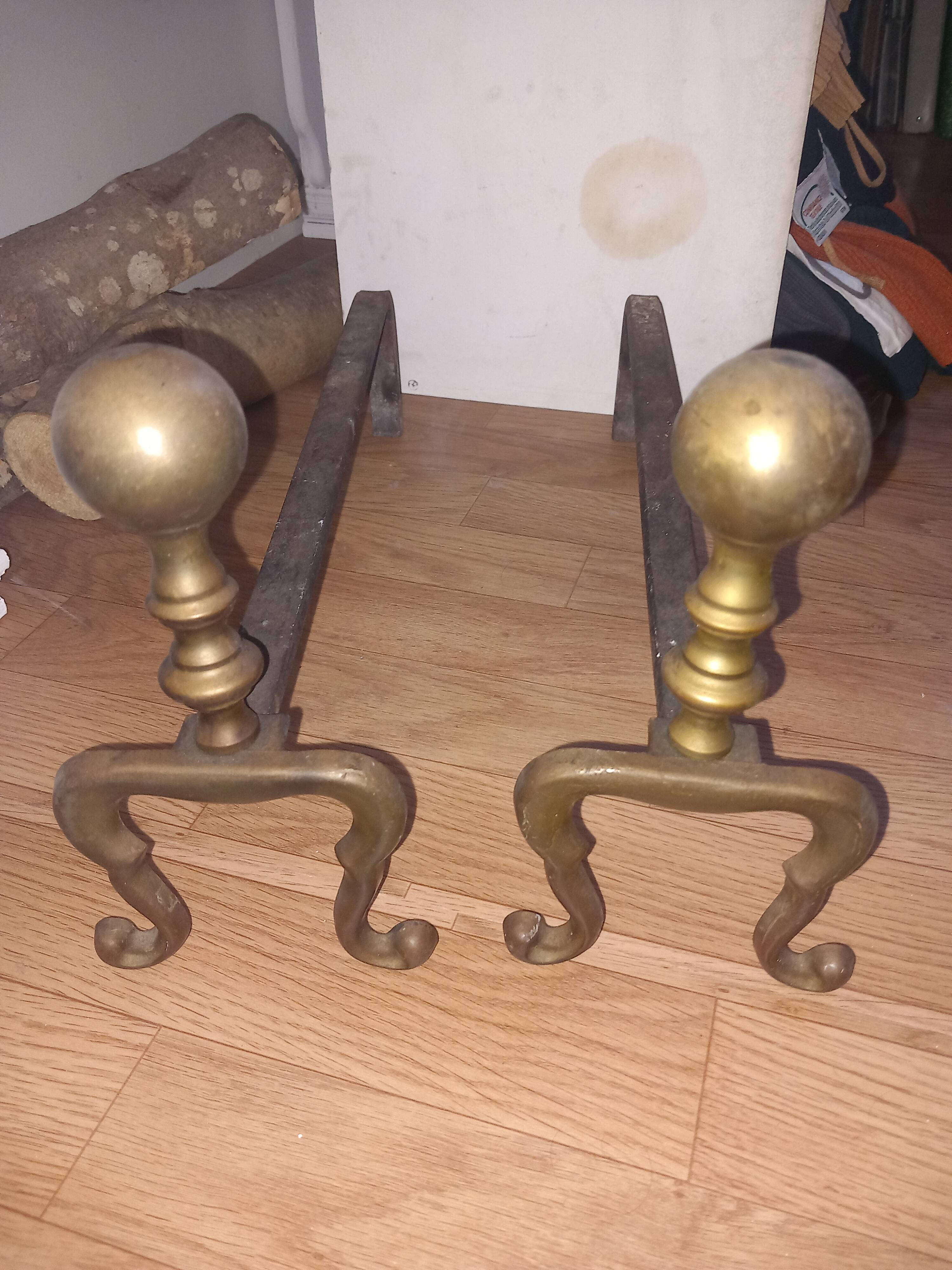 Fireplace andiron